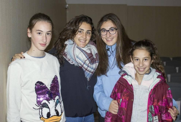 La Casa de Cultura de Larraga acogió la Gala del Triatlón Navarro 2019, un evento organizado en esta ocasión por la Asociación de Amigos del Cross de Reyes de Larraga. Durante el acto se reconoció a los mejores de la pasada temporada desde edad infantil hasta veteranos y tanto en categoría femenina como masculina.