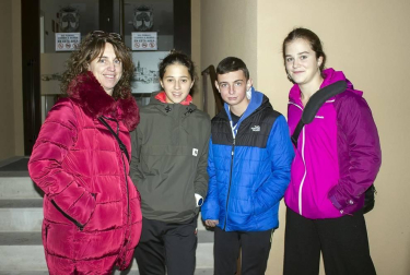 La Casa de Cultura de Larraga acogió la Gala del Triatlón Navarro 2019, un evento organizado en esta ocasión por la Asociación de Amigos del Cross de Reyes de Larraga. Durante el acto se reconoció a los mejores de la pasada temporada desde edad infantil hasta veteranos y tanto en categoría femenina como masculina.