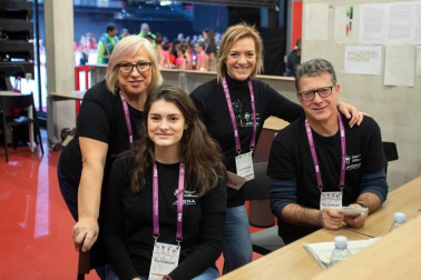 15.000 personas se han congregado en el Navarra Arena entre los días 6 y 10 de noviembre para disfrutar, por segundo año consecutivo, de los Campeonatos de España de Gimnasia Rítmica. De entre las cerca de 3.500 atletas que han participado en las diferentes competiciones, 111 de ellas representaron a clubes de Navarra.