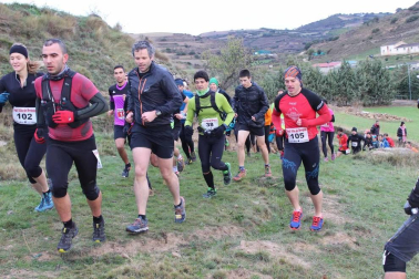 Álvaro Ramos y Cristina Santamaría estrenaron el podio y Alba Azcona y Alberto Azparren ganaron en los 7 km