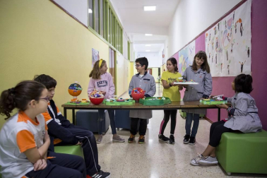 Alumnado del colegio Calasanz Escolapios de Pamplona durante una jornada lectiva.