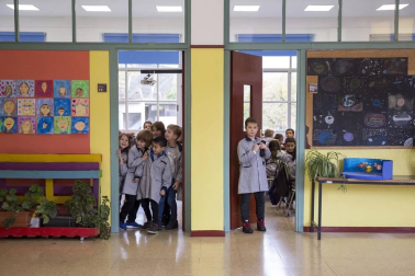 Alumnado del colegio Calasanz Escolapios de Pamplona durante una jornada lectiva.
