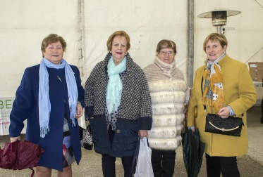 La localidad navarra vivió sus 5ª Jornadas Gastronómicas del Brócoli en las que los asistentes degustaron esta verdura tanto en pinchos como en platos acompañados de vinos navarros. Estas jornadas permitieron descubrir una diversidad de recetas saludables y sabrosas para el disfrute de los mayores y de los pequeños.