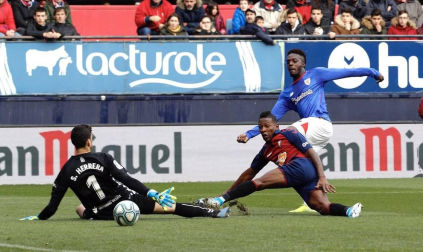 Galería de fotos del partido disputado el domingo 24 de noviembre en El Sadar.