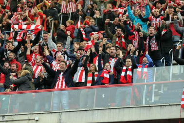 Todas las fotos del la afición en el Osasuna-Athletic