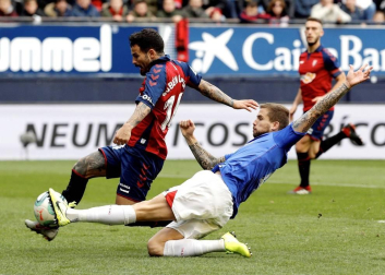 Galería de fotos del partido disputado el domingo 24 de noviembre en El Sadar.