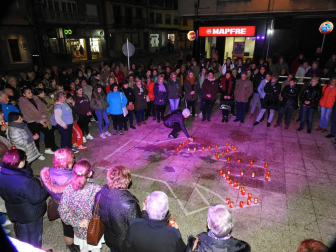 Galería de fotos de las concentraciones vividas este lunes, 25 de noviembre, en torno a la conmemoración del Día Internacional contra la violencia hacia las mujeres.