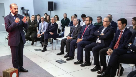 La sede de Diario de Navarra en Cordovilla ha sido el escenario de presentación pública de Navarra Incluye, un proyecto impulsado por Diario de Navarra y Abanti Social que nace con el objetivo de conseguir que Navarra sea la comunidad con el mayor índice de inclusión socio-laboral de personas en situación de difícil inserción.