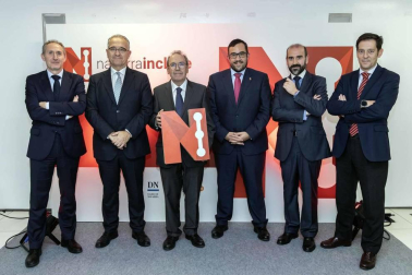 La sede de Diario de Navarra en Cordovilla ha sido el escenario de presentación pública de Navarra Incluye, un proyecto impulsado por Diario de Navarra y Abanti Social que nace con el objetivo de conseguir que Navarra sea la comunidad con el mayor índice de inclusión socio-laboral de personas en situación de difícil inserción.