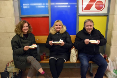 La VIII edición de Inverdura ofrece la oportunidad de degustar y reunirse alrededor de las verduras de invierno de la huerta navarra. Estas jornadas están organizadas por el Ayuntamiento de Tudela y son una excusa perfecta para disfrutar de un día en familia como fue el caso el pasado sábado.