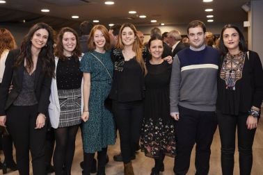 El 23 de noviembre, el Colegio Oficial de Farmacéuticos de Navarra organizó la edición número diecisiete de los Premios COFNA, coincidiendo con el Día del colegiado y de la Patrona de Farmacia. El Hotel Tres Reyes fue el lugar elegido para el evento, que sirvió de punto de encuentro para más de doscientos colegiados.