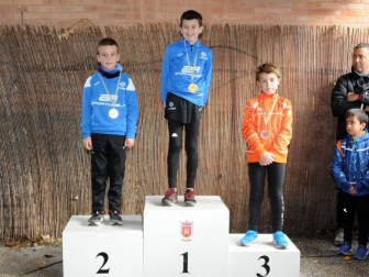 Valtierra acogió un nuevo encuentro de la edición 2019 del campeonato Moncayo-La Ribera. La cita fue el sábado 23 de noviembre en las inmediaciones de la Sociedad Deportiva La Plana. Los jóvenes atletas, llegados desde Corella, Cascante, Ribaforada, San Adrián, Caparroso, Valtierra y Tarazona, disfrutaron de esta cita deportiva.