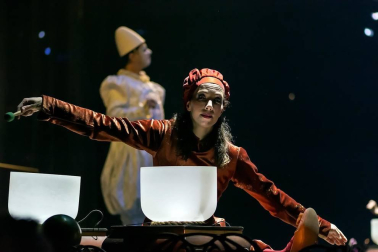 El Circo del Sol regresará a Pamplona en las Navidades de 2020. La compañía representará su espectáculo 'Corteo' en el pabellón Navarra Arena del 25 de diciembre de 2020 al 3 de enero del 2021.