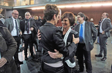 Fotografías del acto institucional de conmemoración del 40 aniversario de las primeras elecciones democráticas que ha tenido lugar en el Parlamento de Navarra.
