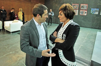 Fotografías del acto institucional de conmemoración del 40 aniversario de las primeras elecciones democráticas que ha tenido lugar en el Parlamento de Navarra.