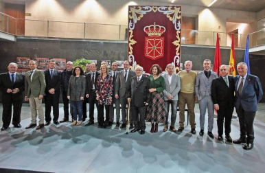 Fotografías del acto institucional de conmemoración del 40 aniversario de las primeras elecciones democráticas que ha tenido lugar en el Parlamento de Navarra.