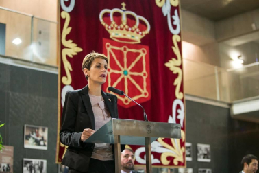 Fotografías del acto institucional de conmemoración del 40 aniversario de las primeras elecciones democráticas que ha tenido lugar en el Parlamento de Navarra.
