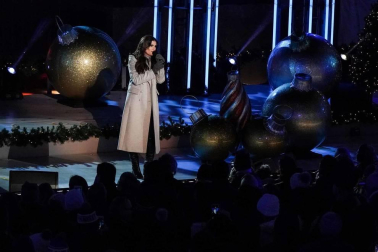 Fotos del encendido del árbol del Rockefeller Center, en Nueva York