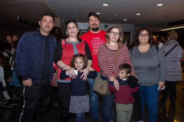 El sábado pasado, muchas familias asistieron al espectáculo de 'La Bella Durmiente', un musical infantil del cuento clásico. Una hora de música, teatro y baile para todos, en el Museo de Navarra.