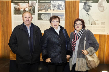 Con motivo del Día de Navarra, la Orquesta Sinfónica de Navarra ofreció un concierto extraordinario dirigido por su director titular y artístico, Manuel Hernández-Silva, en el que participaron la Orquesta del Conservatorio Superior de Música de Navarra, la Coral de Cámara de Pamplona y el joven trompa navarro Manuel Escauriaza.