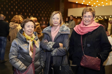 Con motivo del Día de Navarra, la Orquesta Sinfónica de Navarra ofreció un concierto extraordinario dirigido por su director titular y artístico, Manuel Hernández-Silva, en el que participaron la Orquesta del Conservatorio Superior de Música de Navarra, la Coral de Cámara de Pamplona y el joven trompa navarro Manuel Escauriaza.