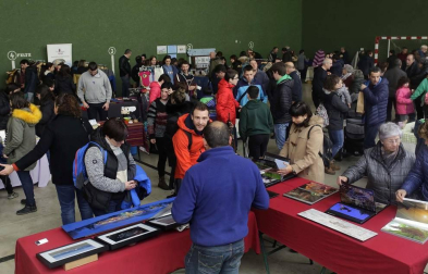Imágenes del mercado de productores del pirineo  en Abaurrea Alta.