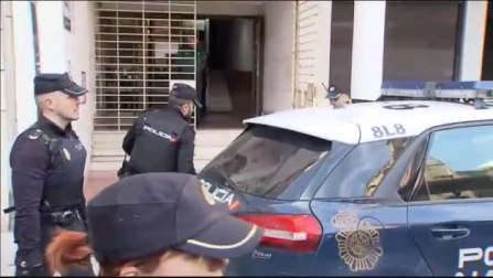 Gritos de "¡Asesino!" reciben al sospechoso de la muerte de Marta Calvo