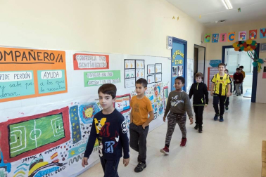 Alumnado del Colegio Público Juan de Jerusalén de Cabanillas durante una jornada lectiva.