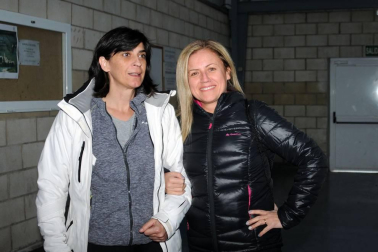 El pasado 7 de diciembre los vecinos de Funes se dieron cita en el pabellón polideportivo de la localidad para participar a una acción solidaria a favor de la Asociación Navarra de Síndrome de Down. Los asistentes pudieron aprovechar para hacer ejercicio sin perder la sonrisa gracias a una sesión de zumba.