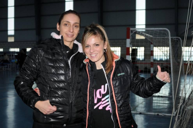 El pasado 7 de diciembre los vecinos de Funes se dieron cita en el pabellón polideportivo de la localidad para participar a una acción solidaria a favor de la Asociación Navarra de Síndrome de Down. Los asistentes pudieron aprovechar para hacer ejercicio sin perder la sonrisa gracias a una sesión de zumba.