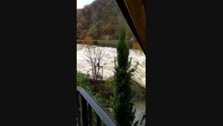 Caudal fuerte del río Ultzama en Trinidad de Arre