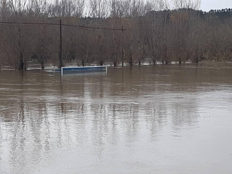Fotos enviadas por los lectores de Diario de Navarra de las inundaciones de este viernes en Navarra.