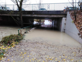Fotos enviadas por los lectores de Diario de Navarra de las inundaciones de este viernes en Navarra.
