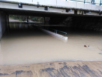 Fotos enviadas por los lectores de Diario de Navarra de las inundaciones de este viernes en Navarra.
