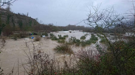 Fotos enviadas por los lectores de Diario de Navarra de las inundaciones de este viernes en Navarra.