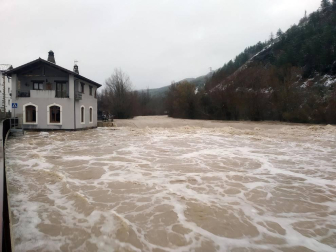 Fotos enviadas por los lectores de Diario de Navarra de las inundaciones de este viernes en Navarra.