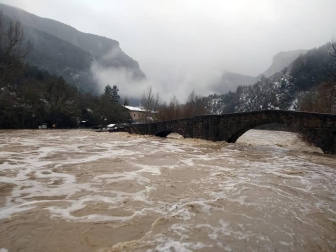Fotos enviadas por los lectores de Diario de Navarra de las inundaciones de este viernes en Navarra.