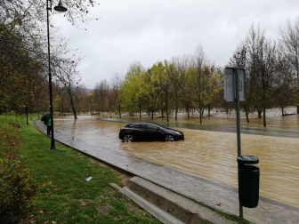 Fotos enviadas por los lectores de Diario de Navarra de las inundaciones de este viernes en Navarra.