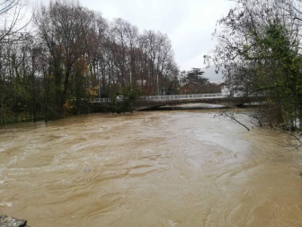 Fotos enviadas por los lectores de Diario de Navarra de las inundaciones de este viernes en Navarra.
