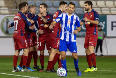 Los rojillos vencieron este jueves, 19 de diciembre, la primera ronda del torneo del KO con goles de Brandon, Fran Mérida (de penalti) y Juan Villar y pasaron a la siguiente ronda.