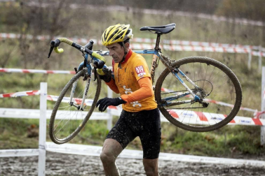 Participantes en la prueba disputada este sábado, 21 de diciembre, en el circuito de Lezkairu.