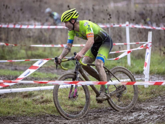 Participantes en la prueba disputada este sábado, 21 de diciembre, en el circuito de Lezkairu.