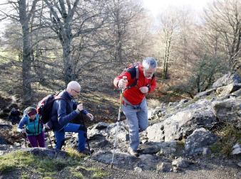 Fotos del Mendigoizaleen Eguna: resumen gráfico de la despedida del año de los montañeros en San Miguel de Aralar.