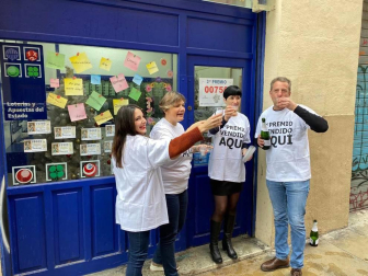 El tercer premio, el 750, deja cinco millones de euros en la calle Aldapa, en Pamplona