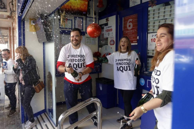 Lluvia de millones en toda España con el sorteo de la Lotería de Navidad 2019.