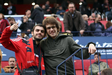 Galería de fotos de la afición en El Sadar durante el Osasuna-Real Sociedad