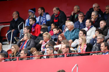 Galería de fotos de la afición en El Sadar durante el Osasuna-Real Sociedad