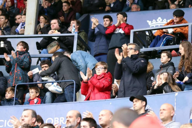 Galería de fotos de la afición en El Sadar durante el Osasuna-Real Sociedad