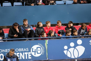 Galería de fotos de la afición en El Sadar durante el Osasuna-Real Sociedad