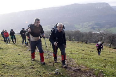 Fotos del Mendigoizaleen Eguna: resumen gráfico de la despedida del año de los montañeros en San Miguel de Aralar.